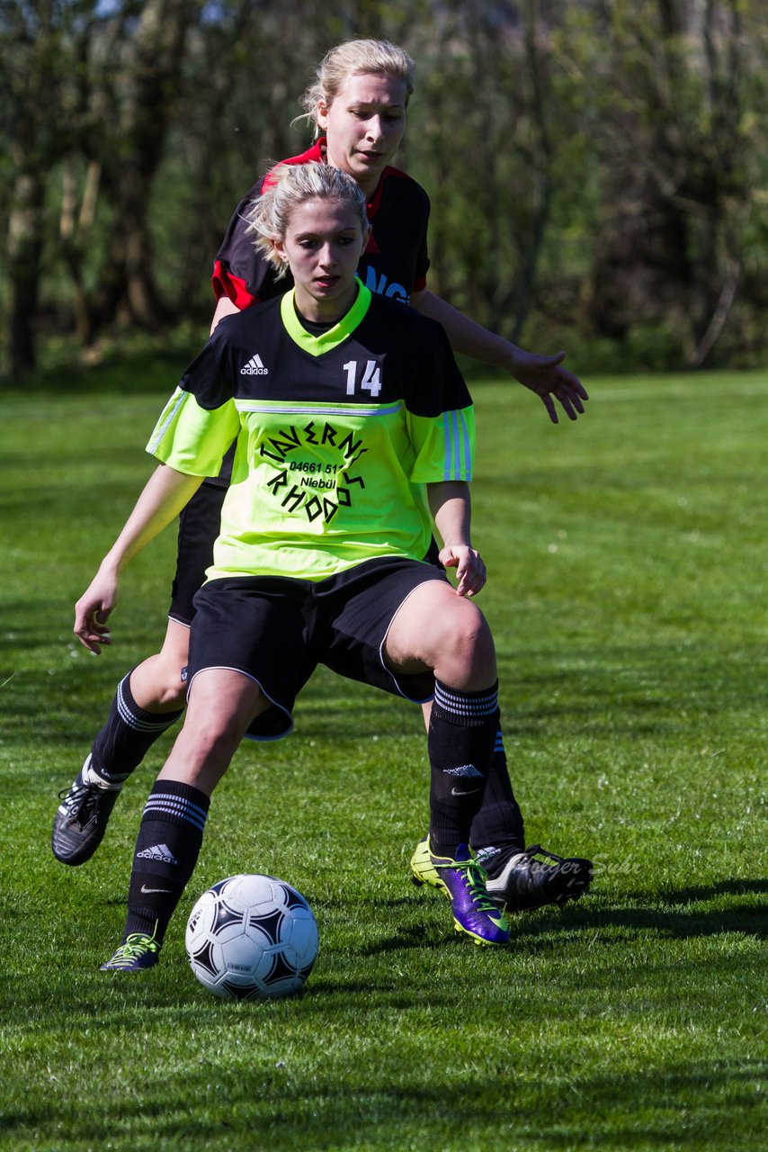 Bild 176 - Frauen SV Frisia 03 Risum Lindholm - Heider SV : Ergebnis: 8:0